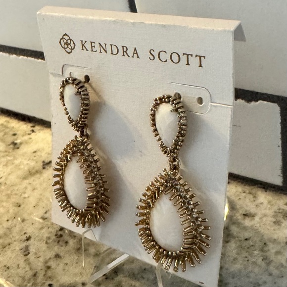 Vintage Kendra Scott Mini Mercer Kelli Earrings White Gold Tone - Picture 5 of 5
